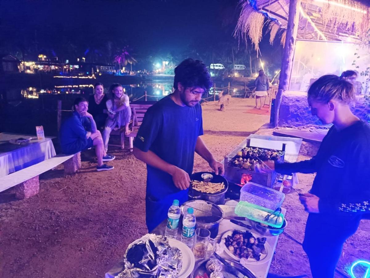 Wake Park Goa Hotel Arambol Esterno foto