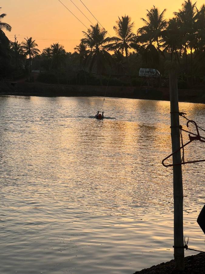 Wake Park Goa Hotel Arambol Esterno foto