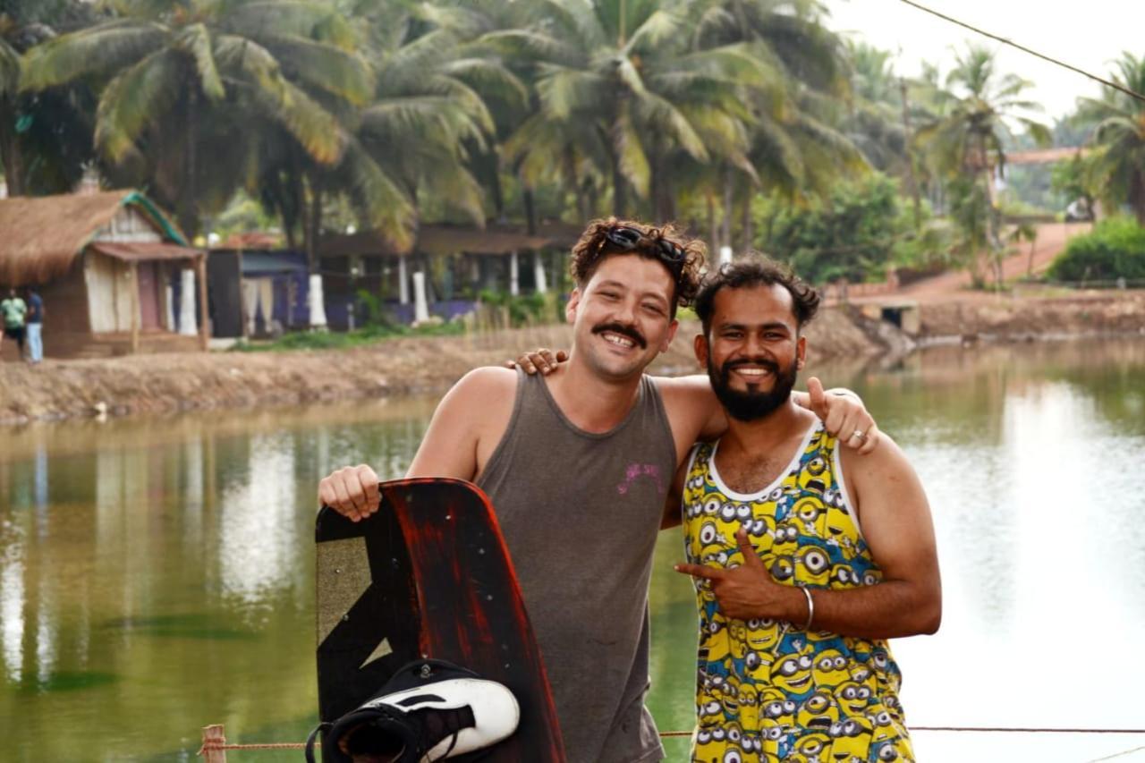 Wake Park Goa Hotel Arambol Esterno foto